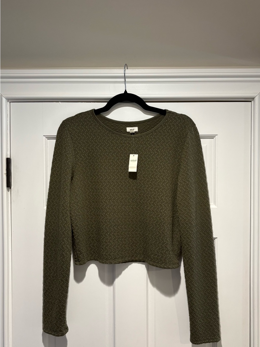 NWT AERIE‎ Large Olive Green Textured Cropped Sweater